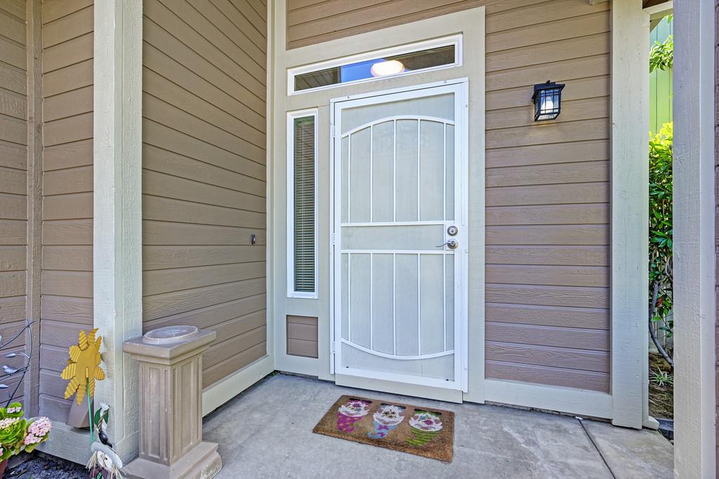 520 Harling Court