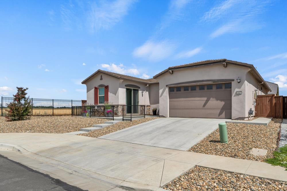 2001 Gumbinger Place