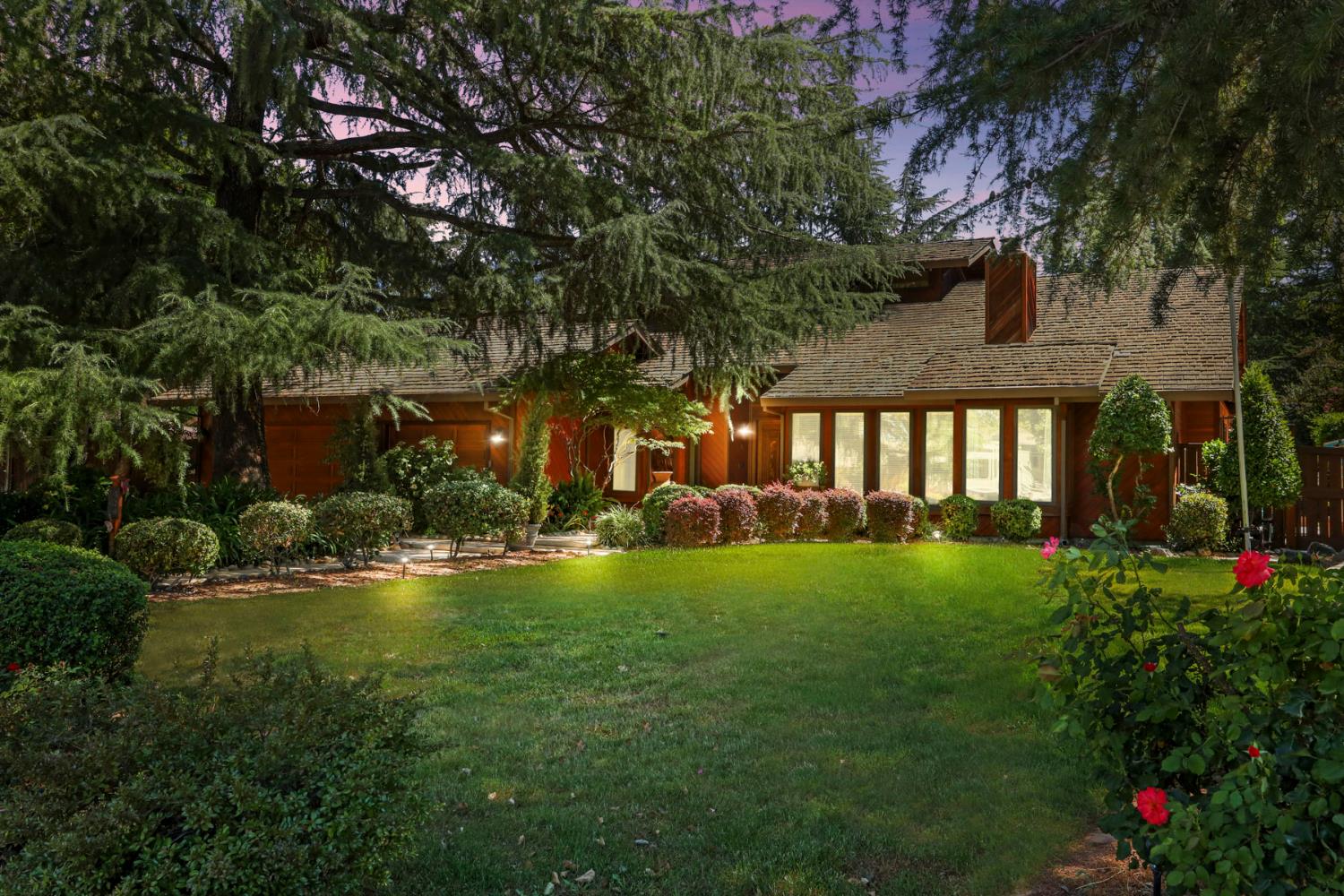 520 Buena Tierra Drive
