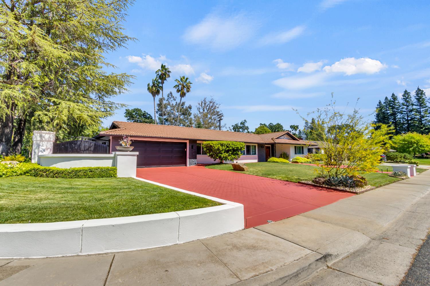 590 Kevington Court
