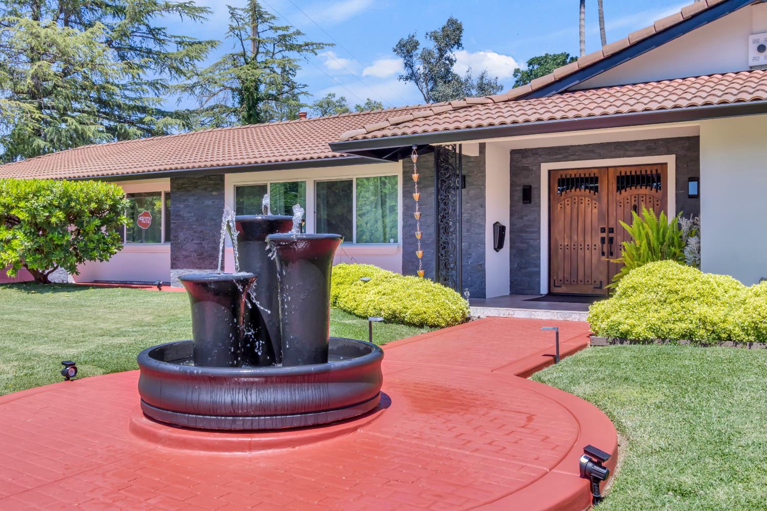 590 Kevington Court
