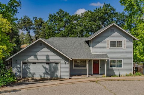 275 Gold Strike Court Sutter Creek CA 95685