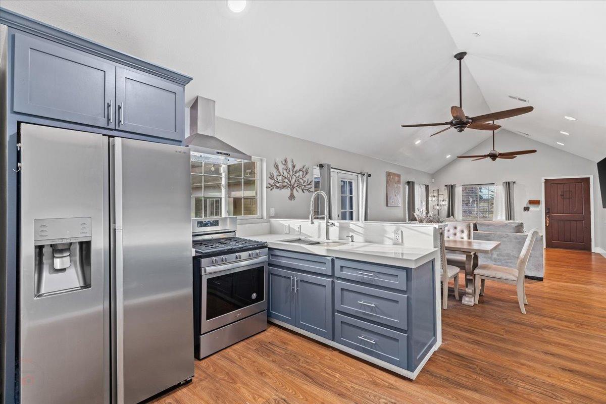 Oakdale, California 95361, United States, 3 Bedrooms Bedrooms, ,2 BathroomsBathrooms,Residential,Pending,84634