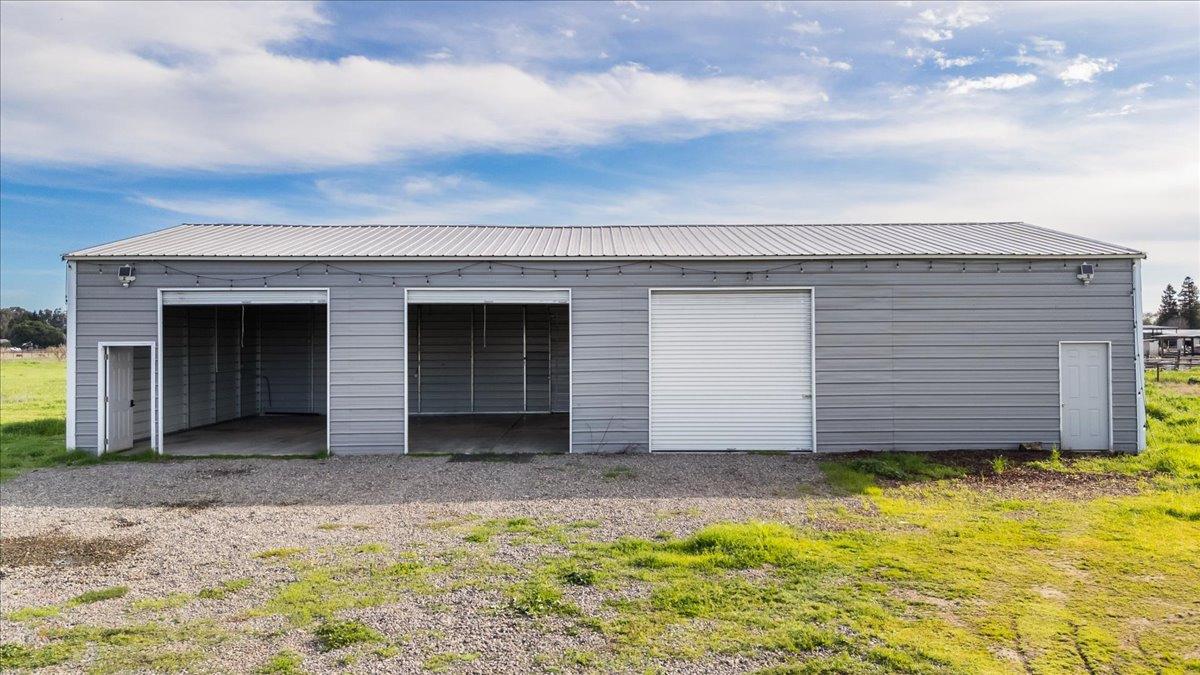 Oakdale, California 95361, United States, 3 Bedrooms Bedrooms, ,2 BathroomsBathrooms,Residential,Pending,84634