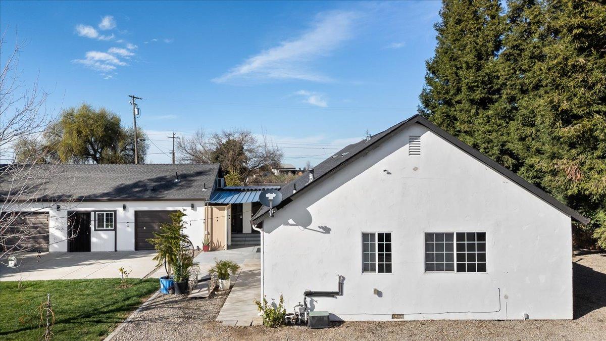 Oakdale, California 95361, United States, 3 Bedrooms Bedrooms, ,2 BathroomsBathrooms,Residential,Pending,84634