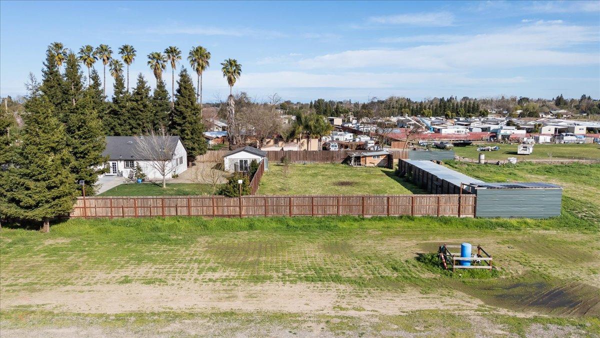 Oakdale, California 95361, United States, 3 Bedrooms Bedrooms, ,2 BathroomsBathrooms,Residential,Pending,84634