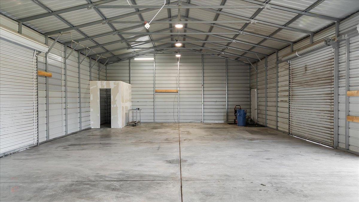 Oakdale, California 95361, United States, 3 Bedrooms Bedrooms, ,2 BathroomsBathrooms,Residential,Pending,84634