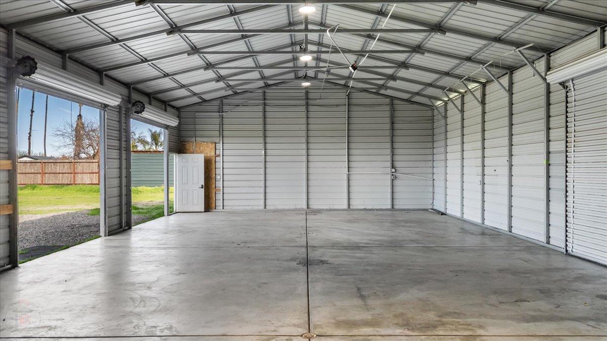 Oakdale, California 95361, United States, 3 Bedrooms Bedrooms, ,2 BathroomsBathrooms,Residential,Pending,84634