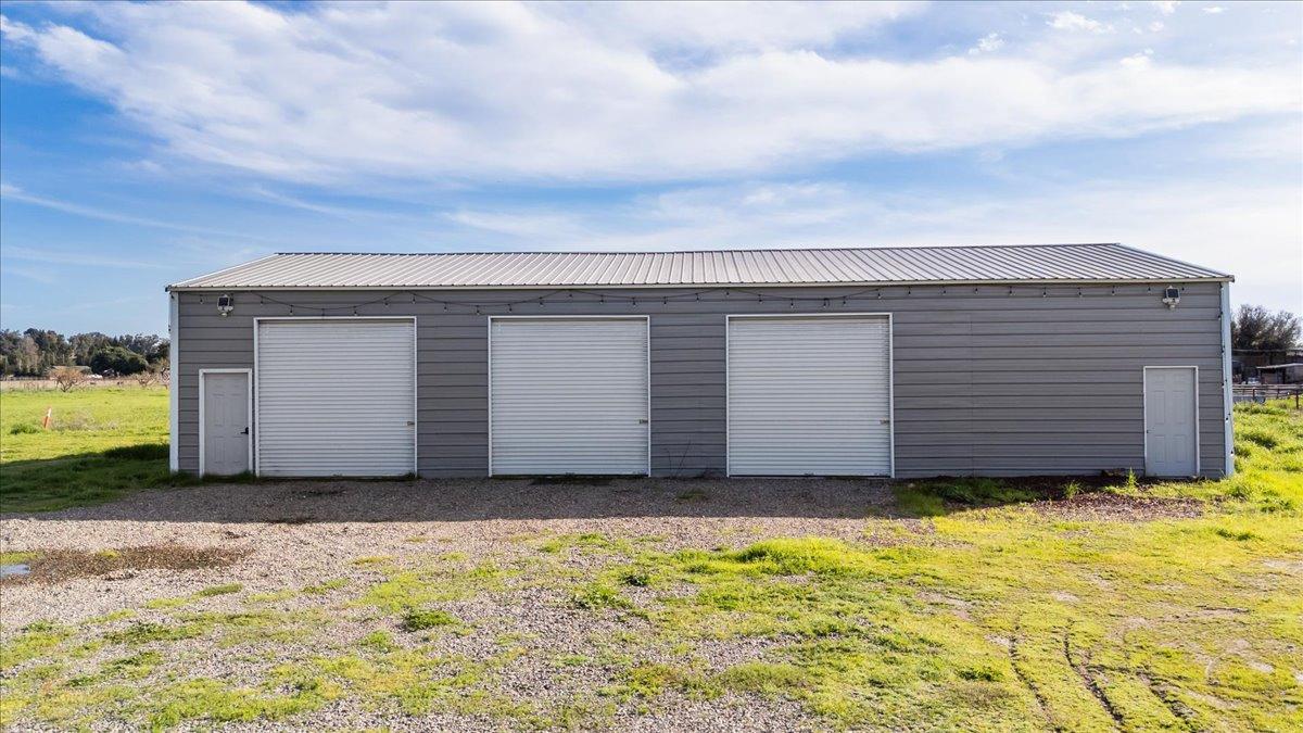 Oakdale, California 95361, United States, 3 Bedrooms Bedrooms, ,2 BathroomsBathrooms,Residential,Pending,84634