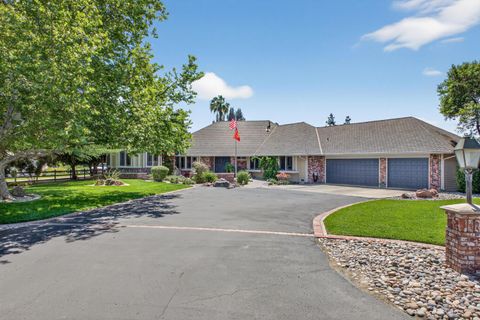 8420 W Fairoaks Road Tracy CA 95304