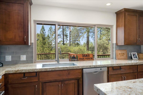 3560 SUGAR VIEW RD, MEADOW VISTA, CA 95722 - Image 82db2f95df31c2bccd4a9c6c8159da29/898464399