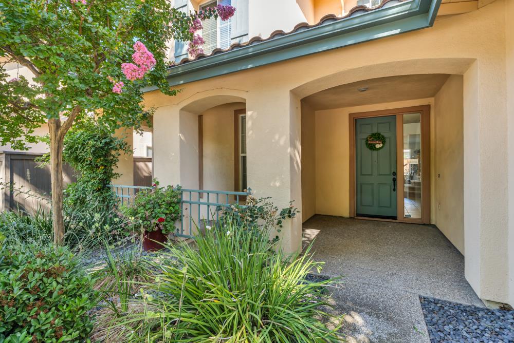 200 Orrington Circle