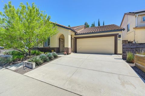 9577 Arcada Court, Elk Grove, CA 95624 - MLS#: 225055598