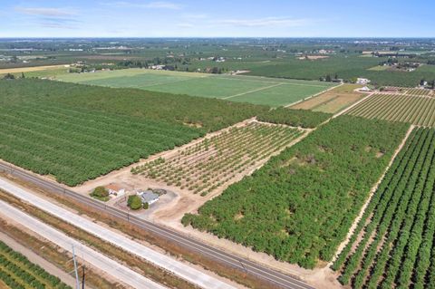 3443 Kansas Avenue Modesto CA 95358