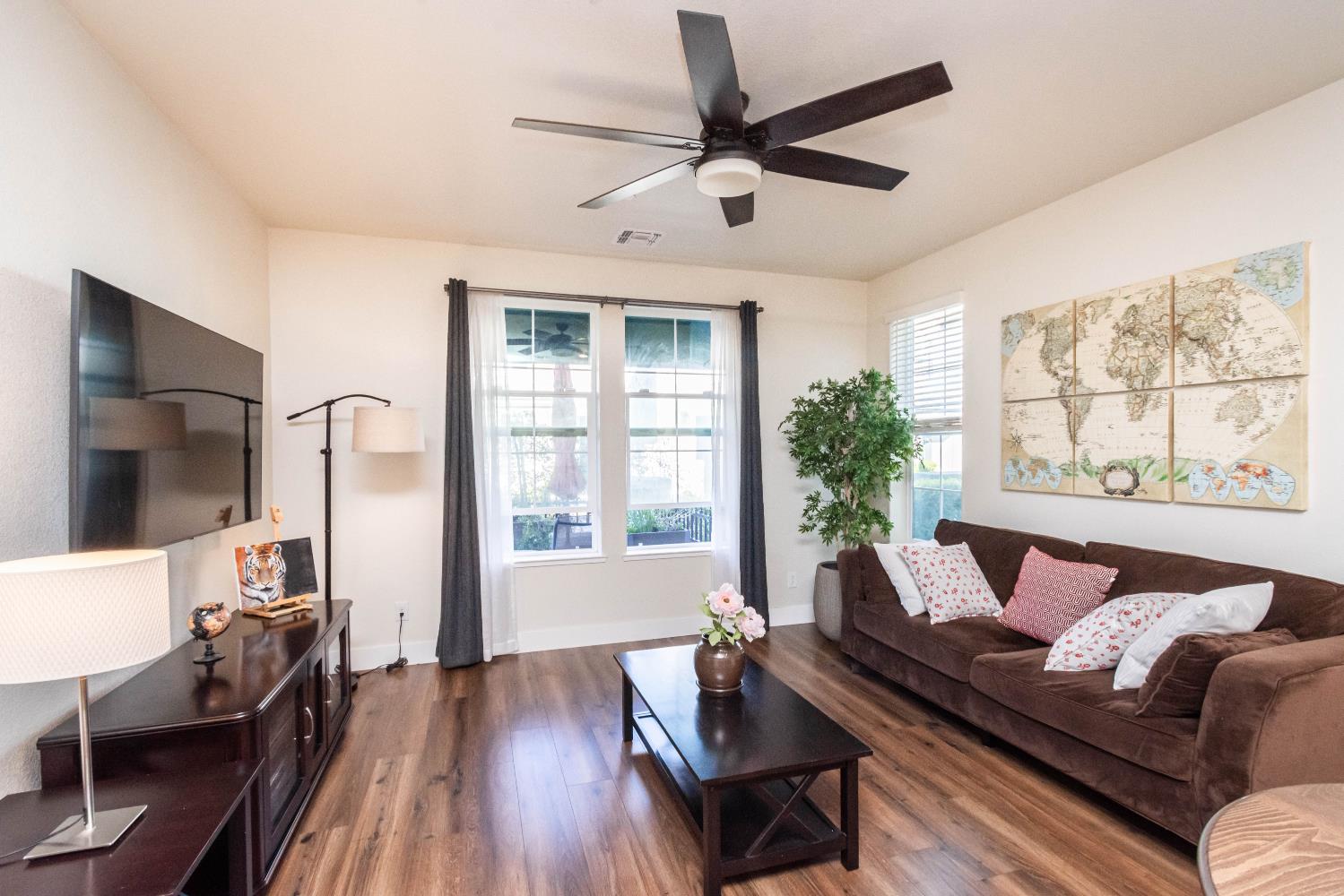 3127 Blackbird Court