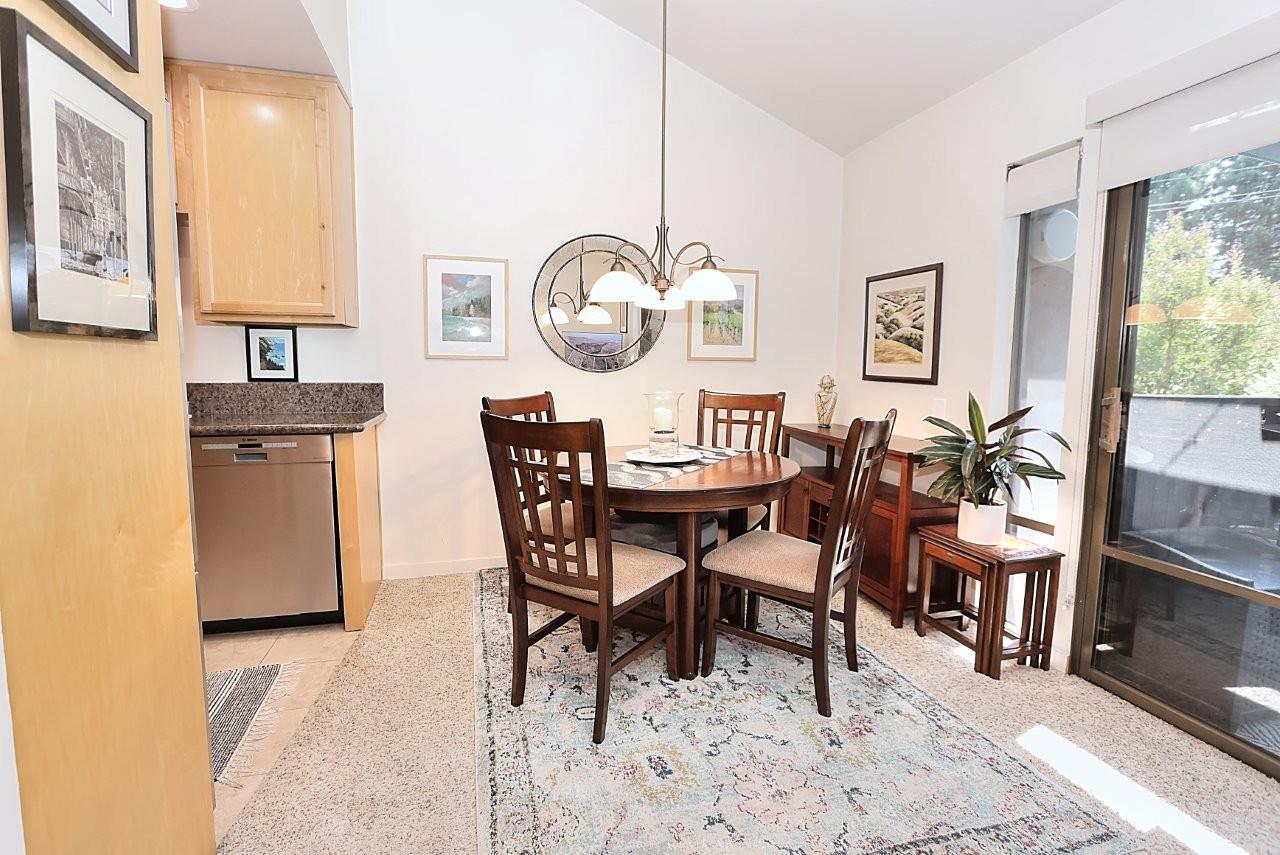2294 Woodside Lane 13