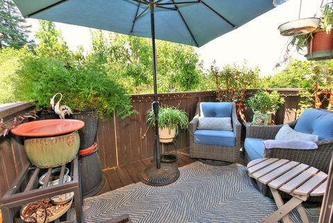 2294 Woodside Lane 13 Sacramento CA 95825