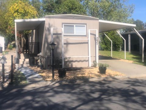 257 Quarter Circle, Davis, CA 95618 - MLS#: 224103791
