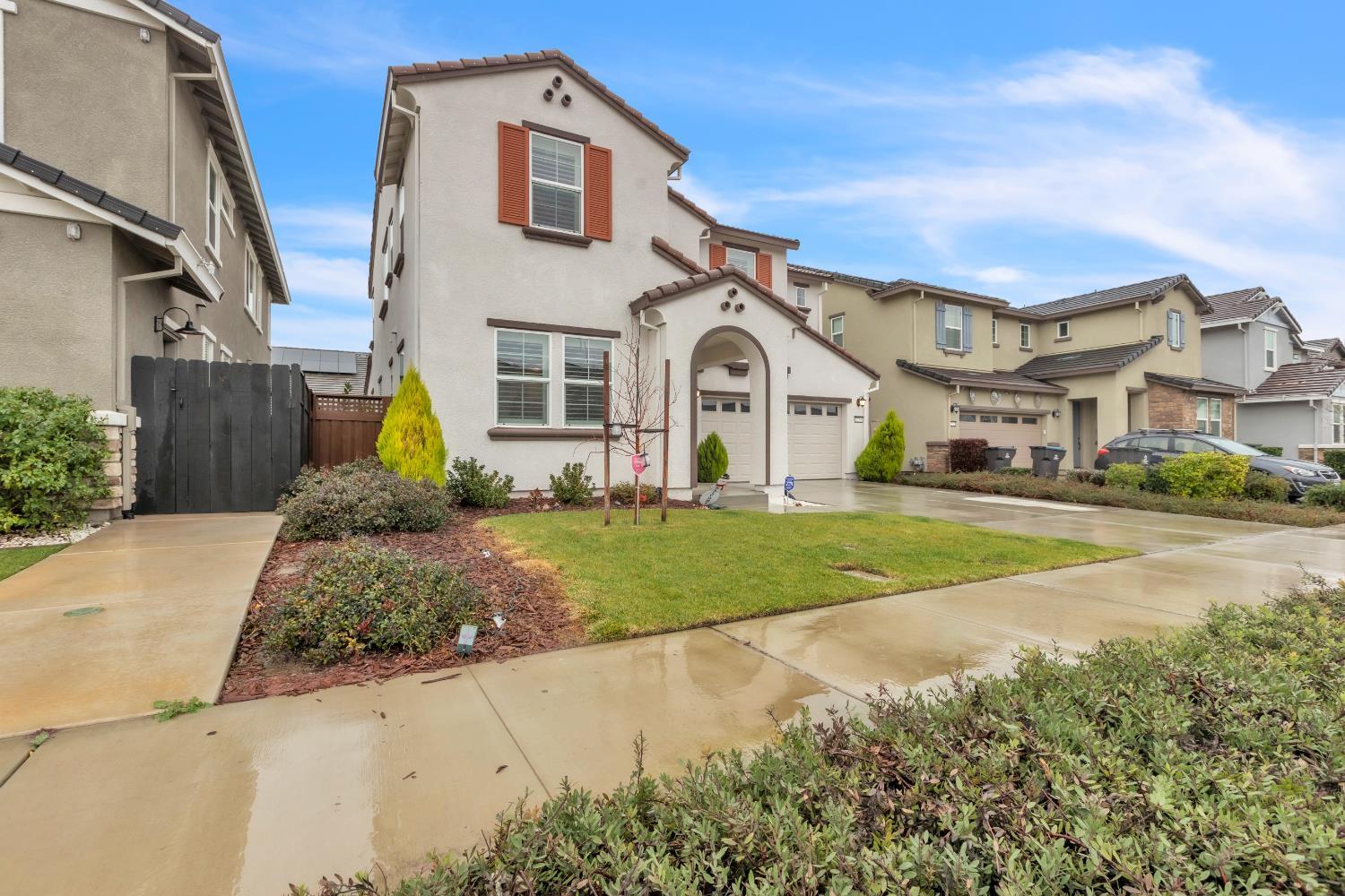 2751 Macabee Drive