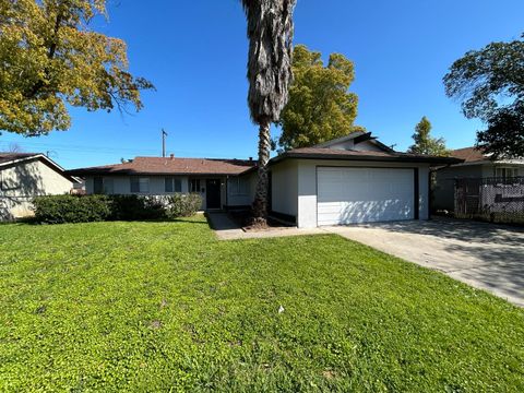 6917 Stillwater Way, Sacramento, CA 95828 - #: 225056852