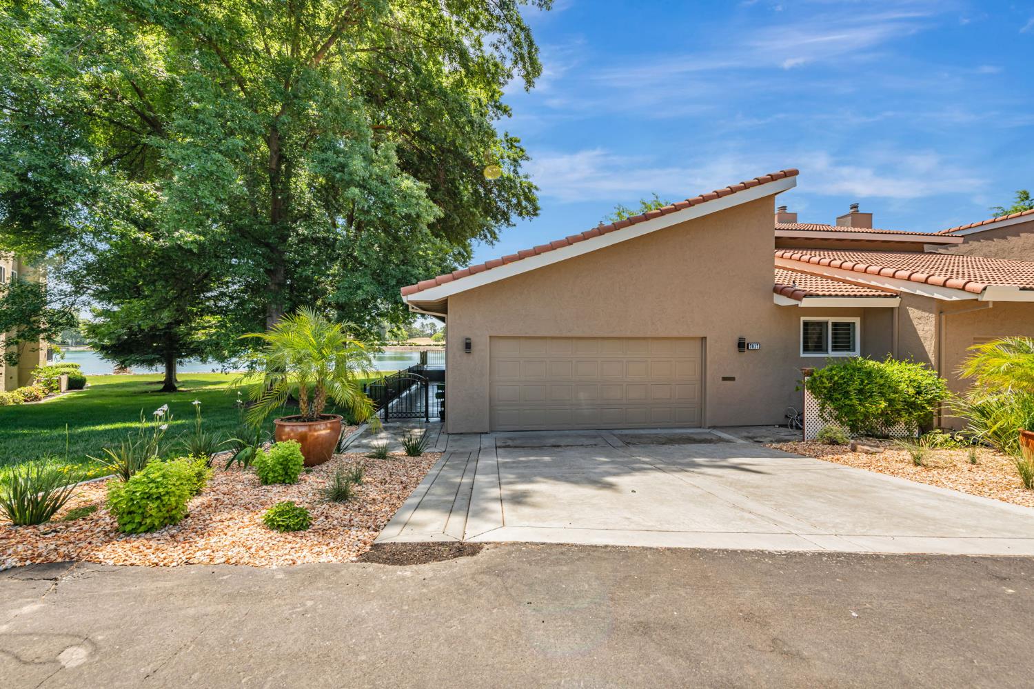 7017 Lindero Lane