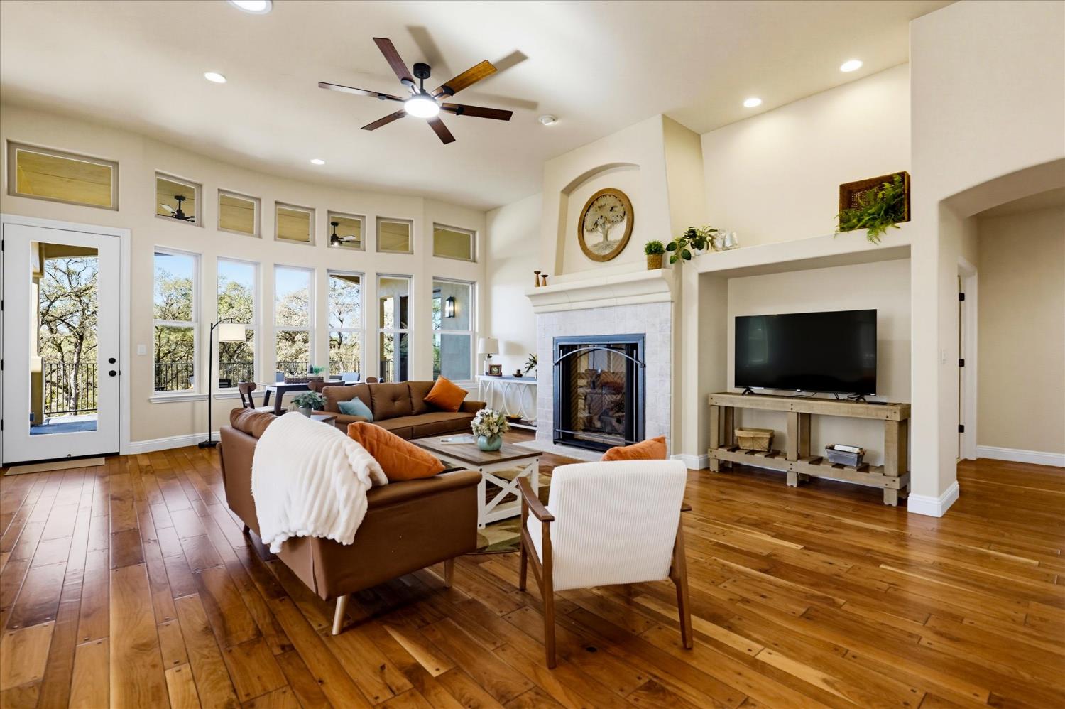 22575 Montclaire Court