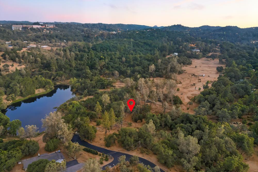 2660 Sleepy Hollow Drive