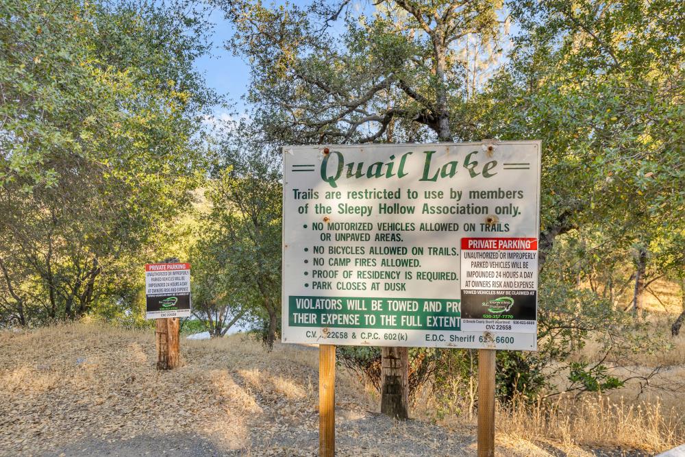 2660 Sleepy Hollow Drive