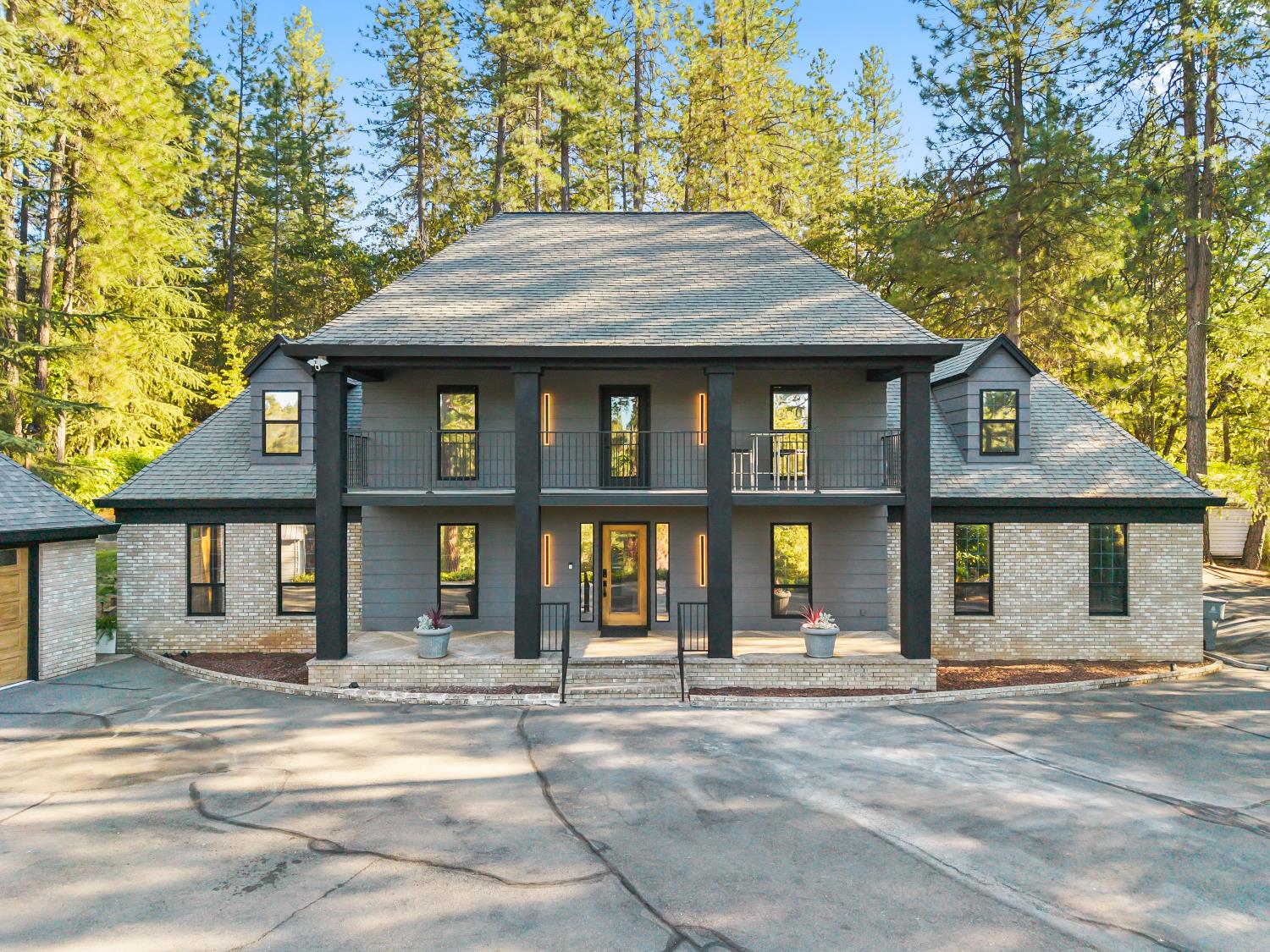 935 W Weimar Cross Road
