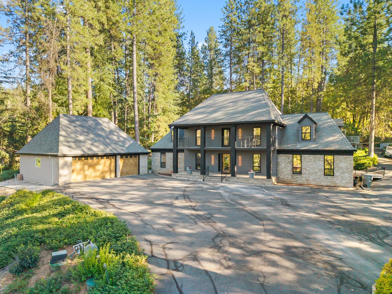 935 W Weimar Cross Road