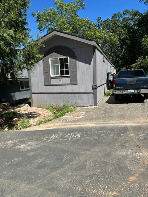 3020 New Town Rd. 31