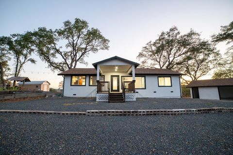 14594 Perricone Road Chinese Camp CA 95327