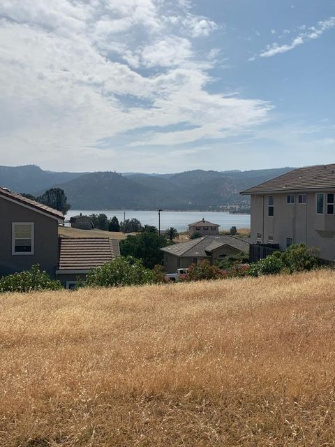 25 Woodpecker Court Valley Springs CA 95252