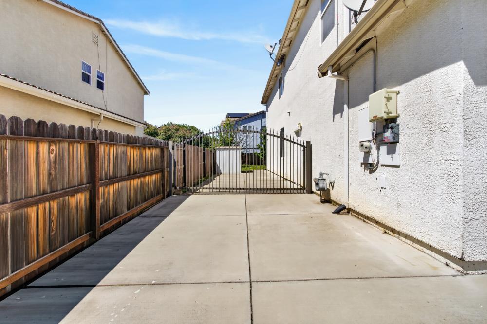 235 Mississippi Drive