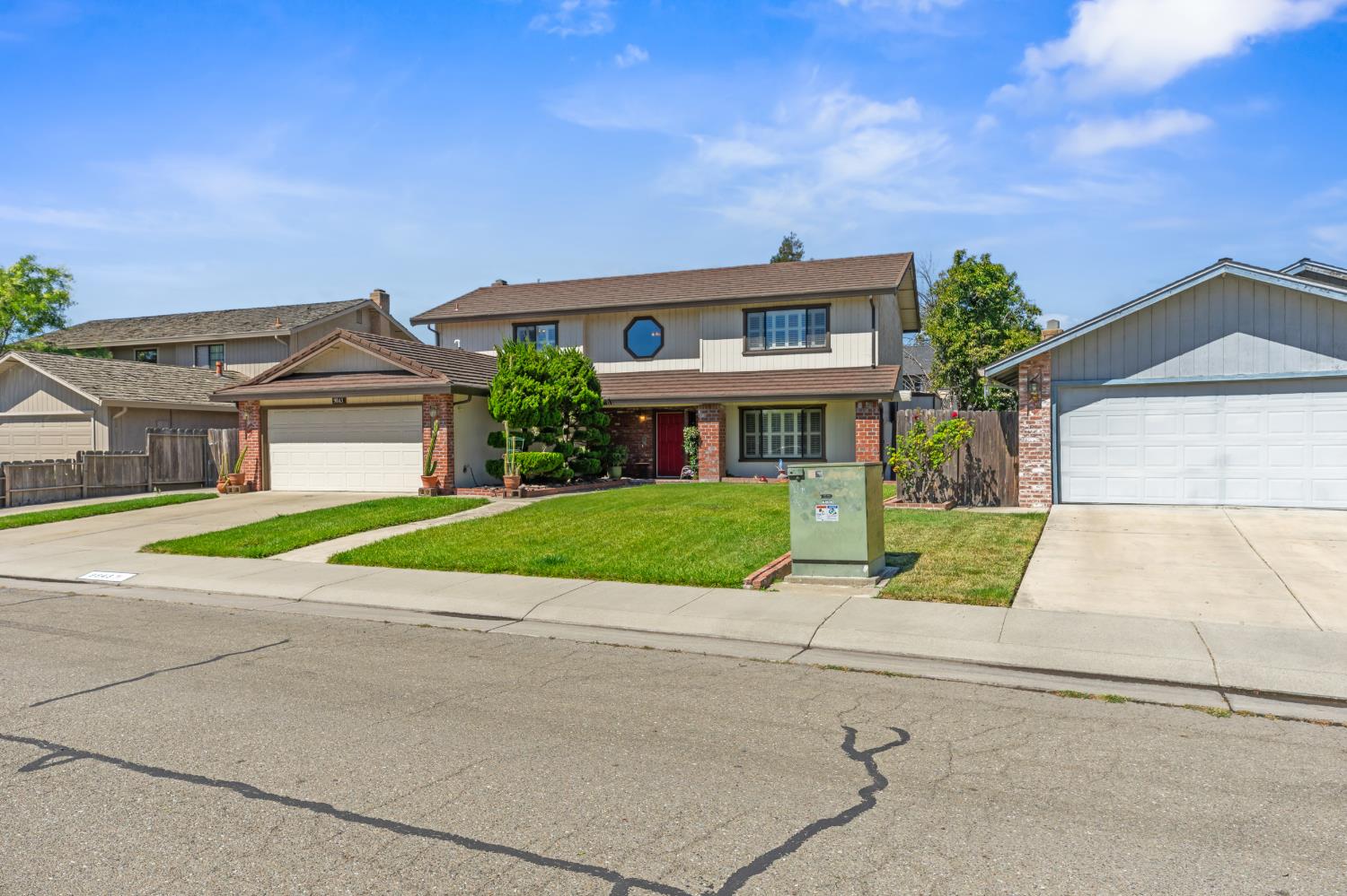 9843 Spindrift Way