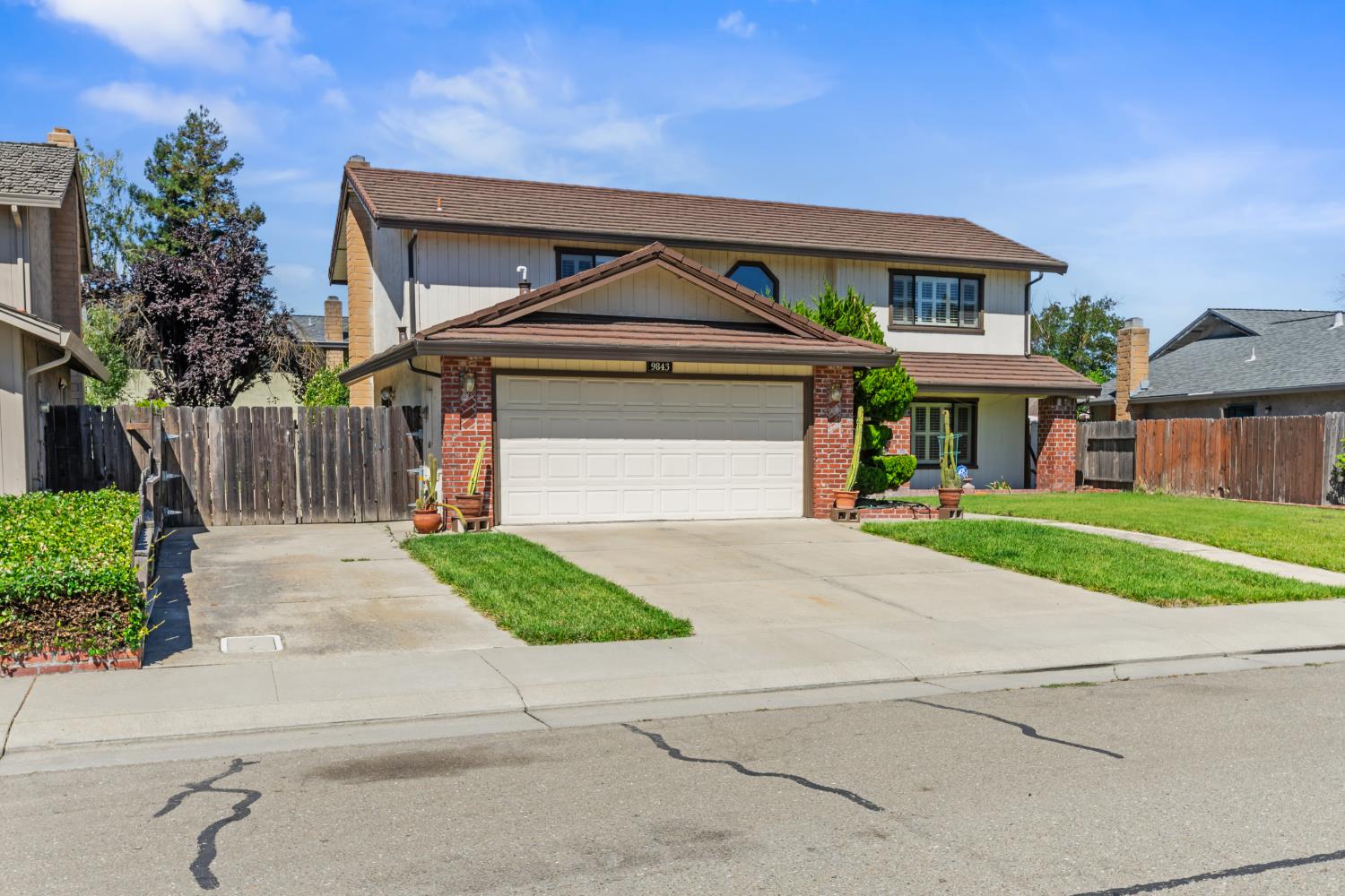 9843 Spindrift Way