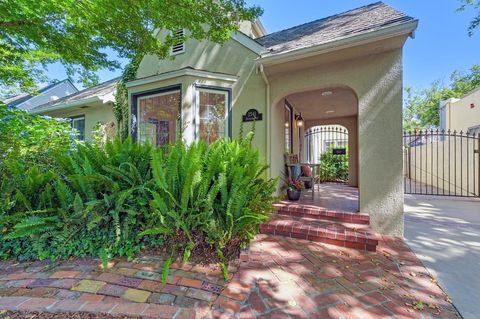 2541 7th Avenue Sacramento CA 95818