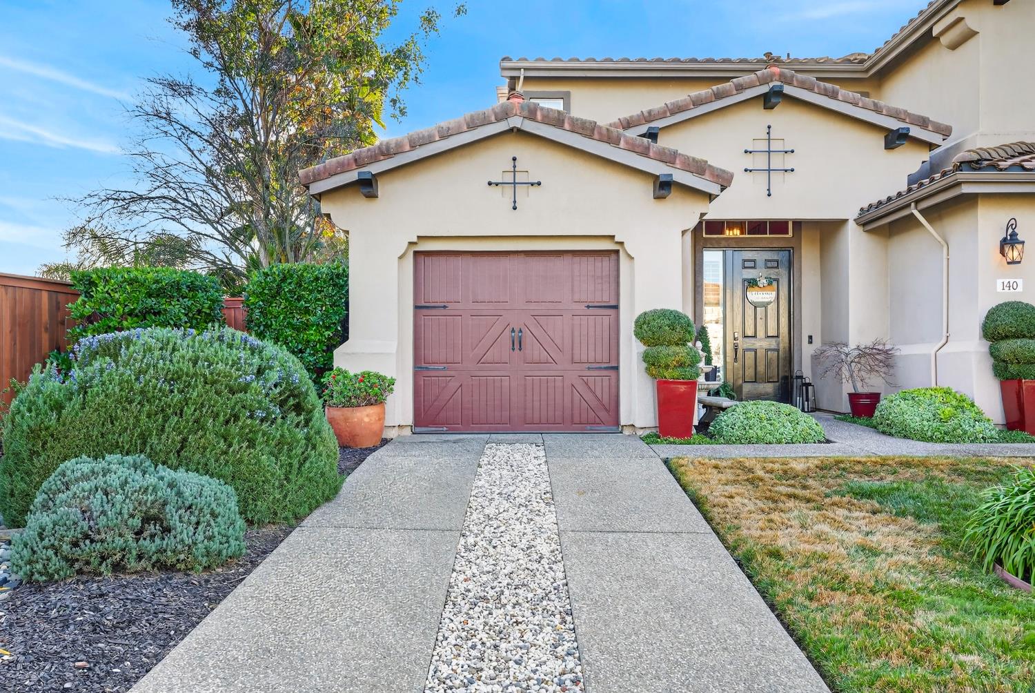 140 Blue Bonnet Court