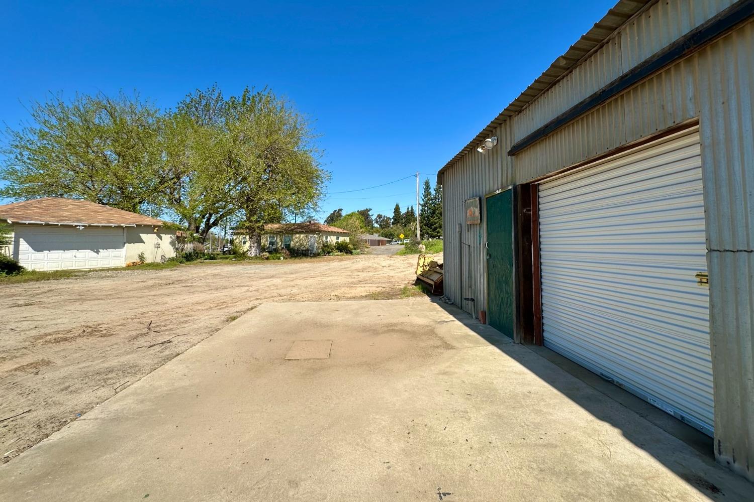 7637 Crane Road