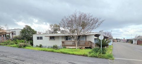 112 Cambria Circle Citrus Heights CA 95621