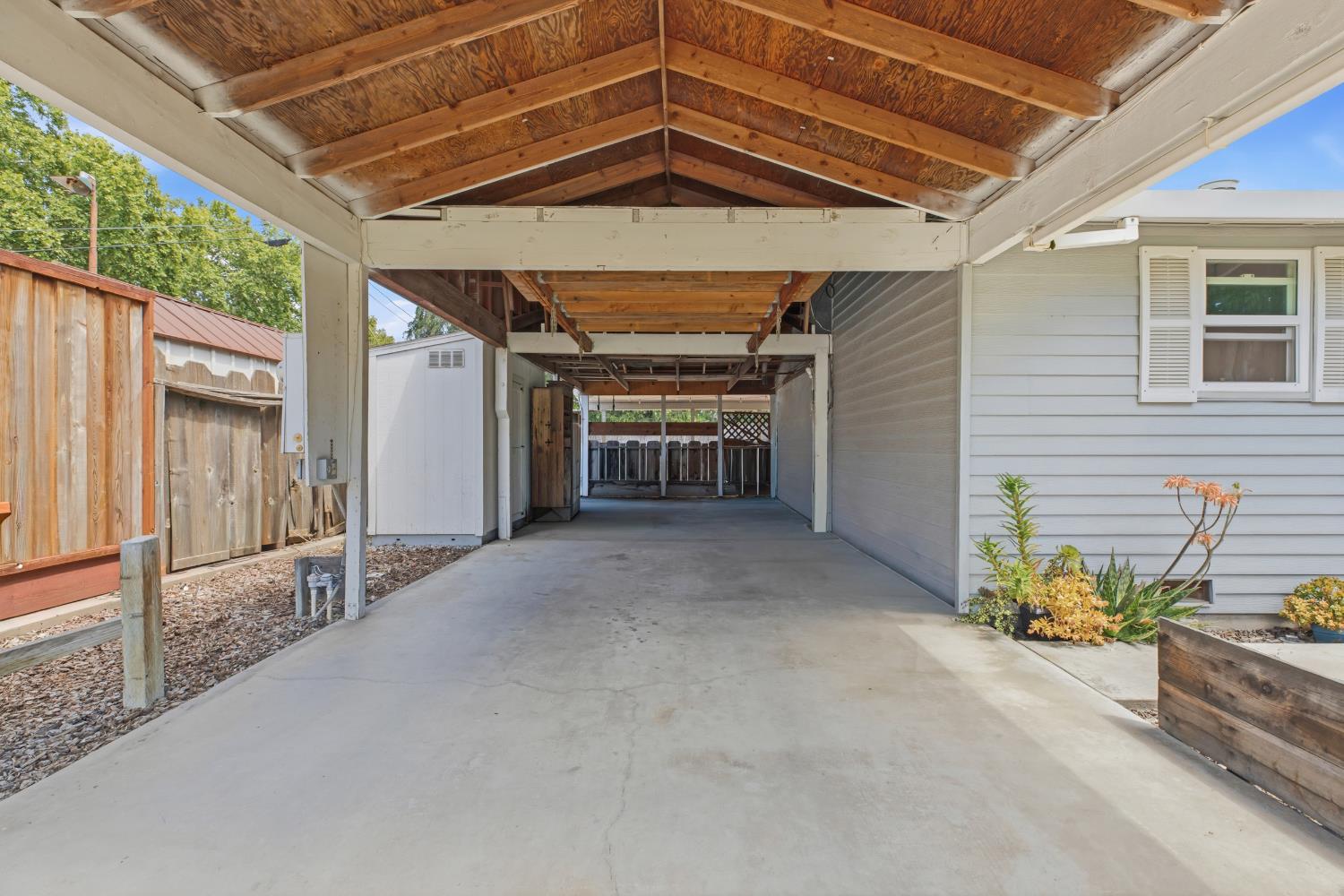 638 Orange Avenue
