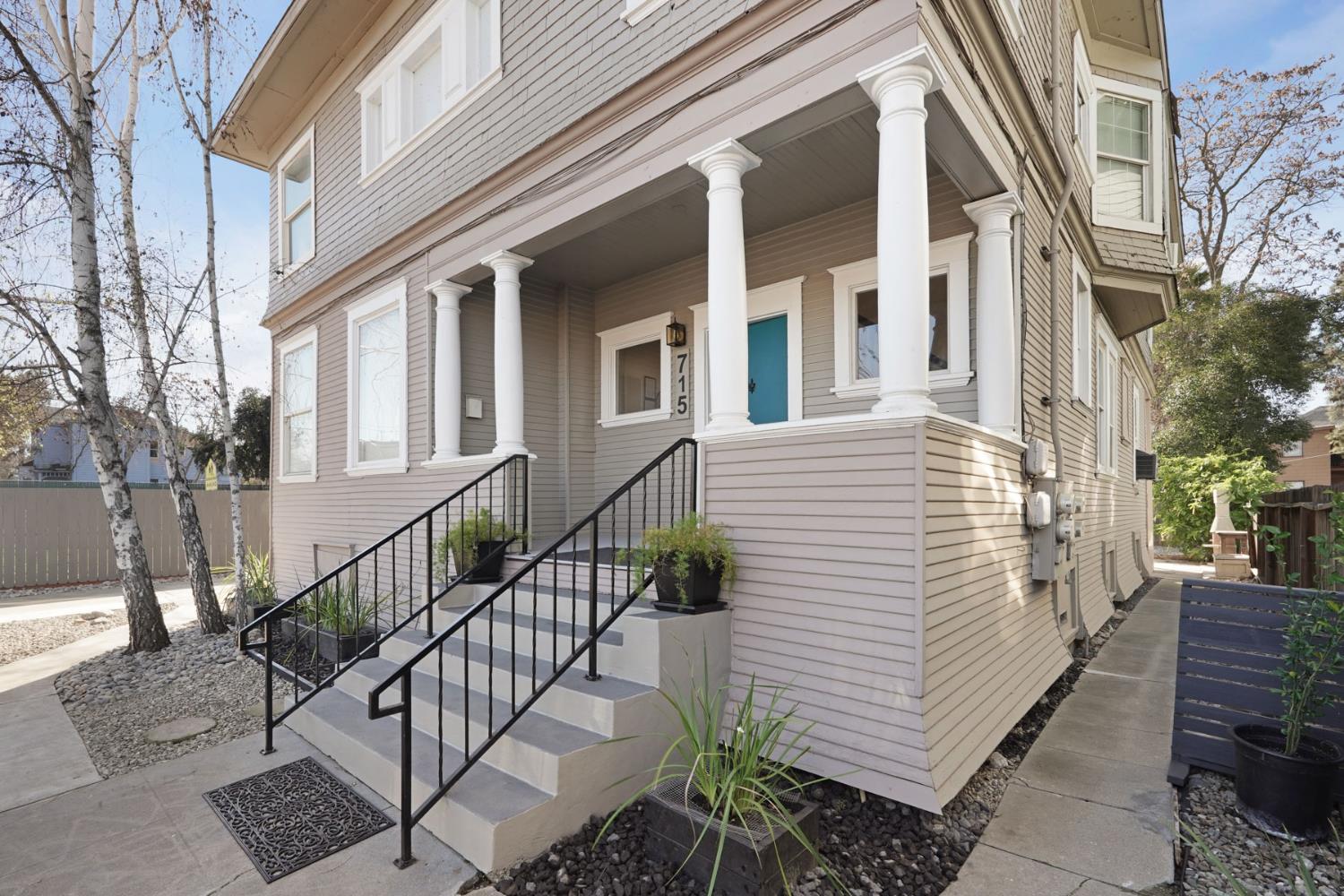 715 N Sutter Street