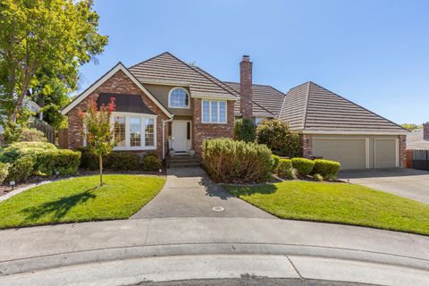 1003 Morro Court Roseville CA 95661