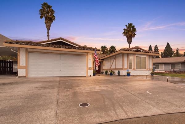 208 Ruth Court