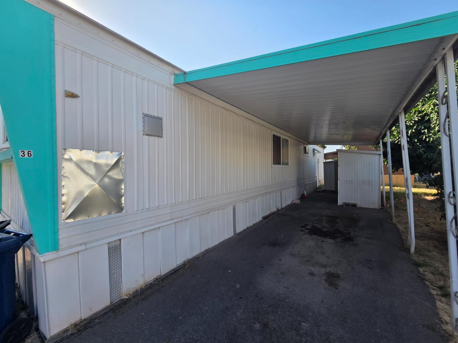 5935 Auburn Boulevard 36