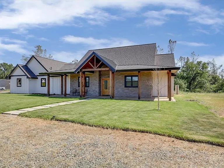 6217 Sandstone Lane