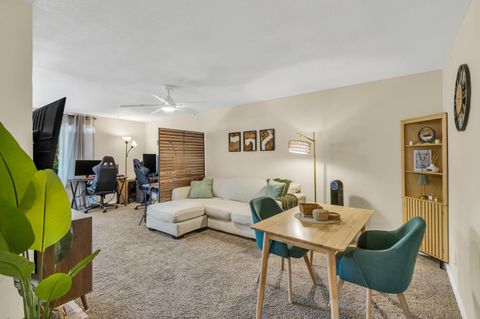 903 Fulton Avenue 406 Sacramento CA 95825