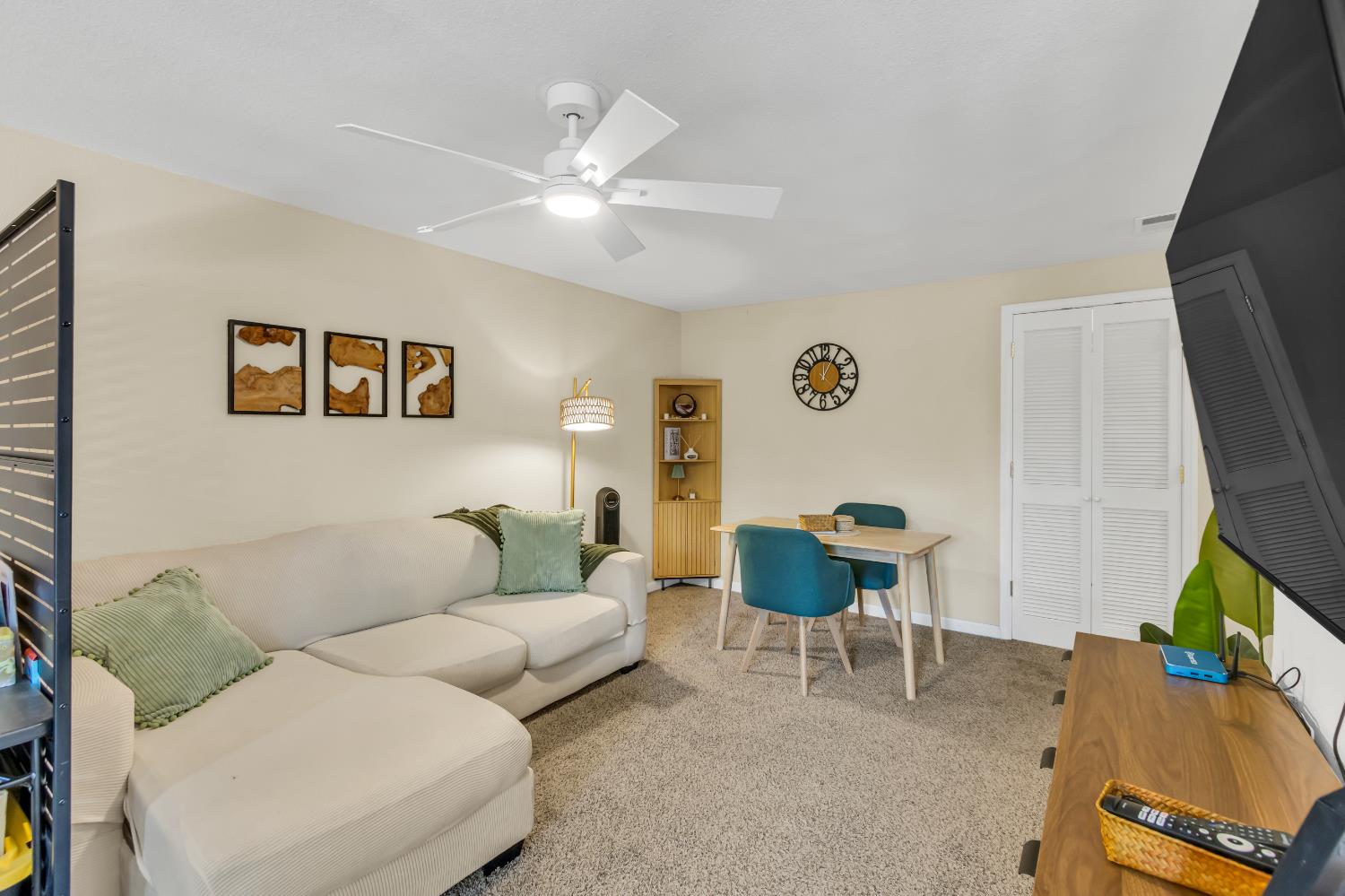 903 Fulton Avenue 406