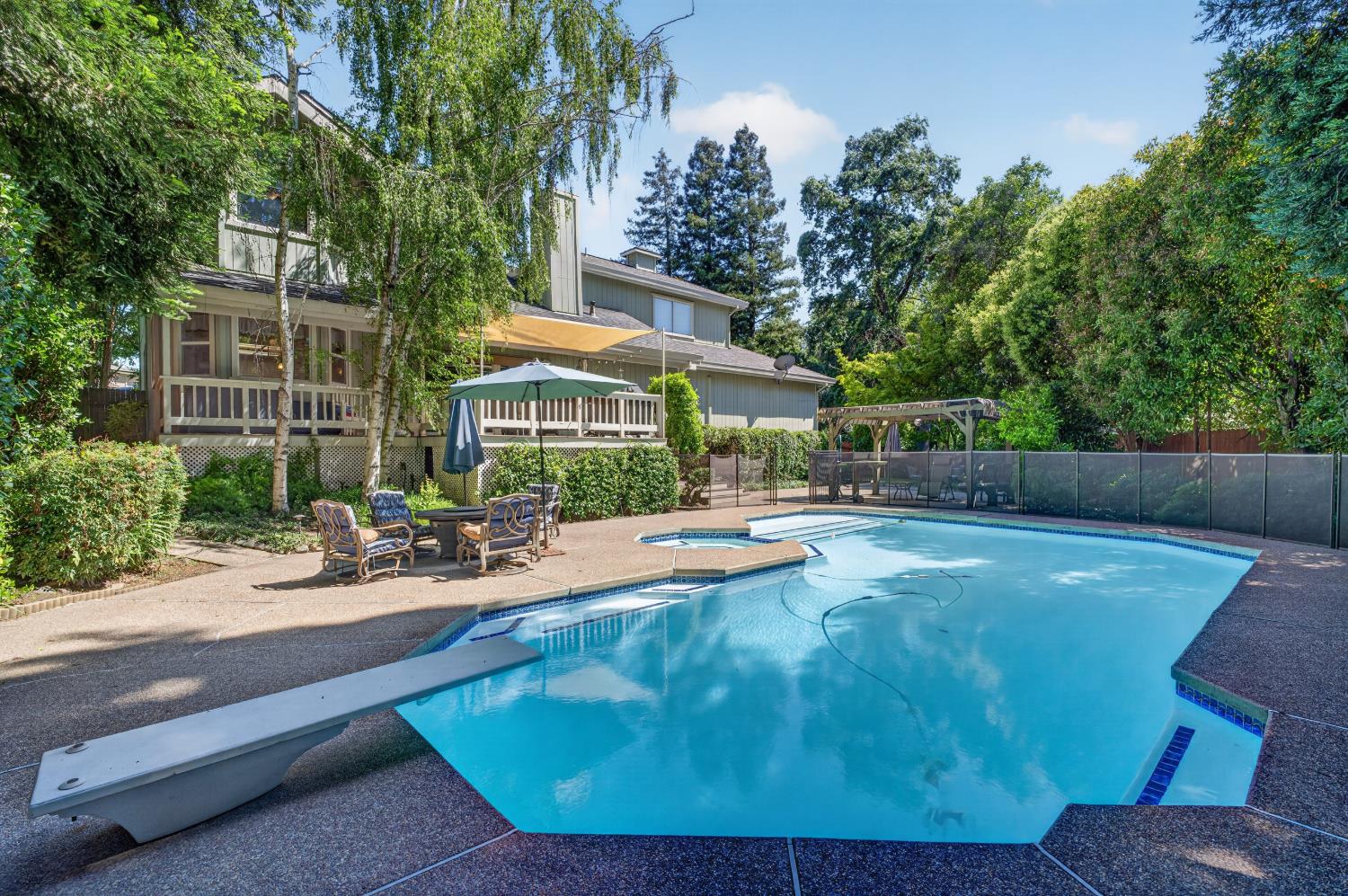 8004 Withrow Court