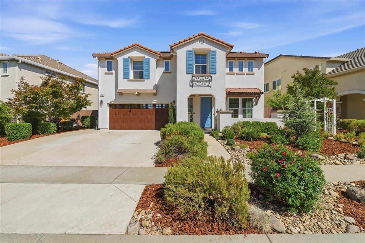 2224 Mist Hill Way
